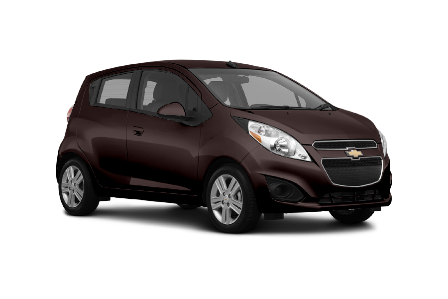 Chevrolet Spark на белом фоне